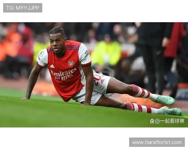 塔瓦雷斯:从本菲卡青训到英超的生涯轨迹解析 塔瓦雷斯:从本菲卡青训到英超的生涯轨迹解析